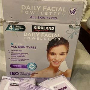 costco makeup remover wipes